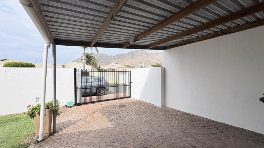 To Let 2 Bedroom Property for Rent in Kirstenhof Western Cape